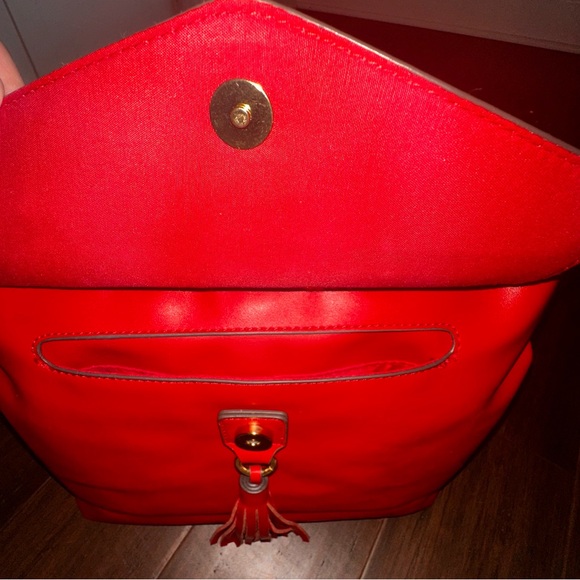 Liz Claiborne Vibrant Red Shoulder Bag - Picture 9 of 15